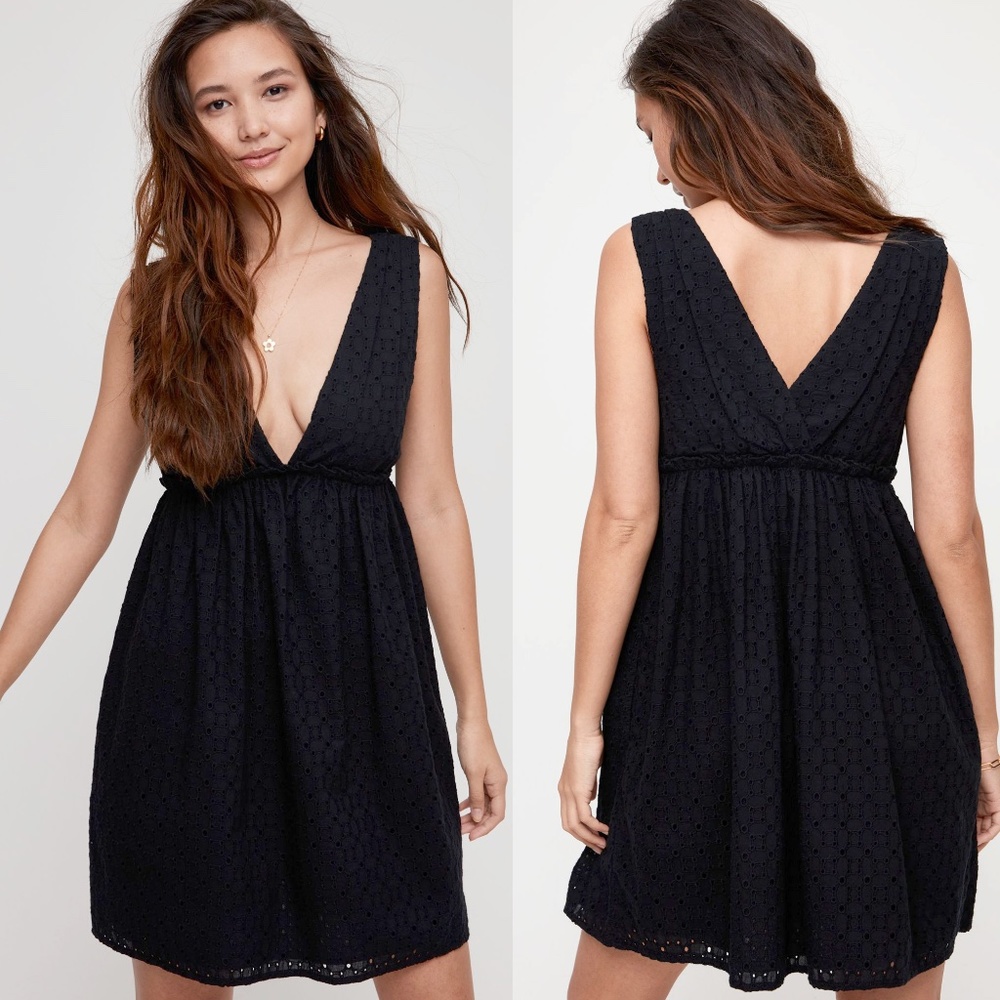 Aritzia Sunday Best Black Eyelet Avianna Babydoll Dress